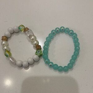 Beaded Bracelet Set in White and Aqua